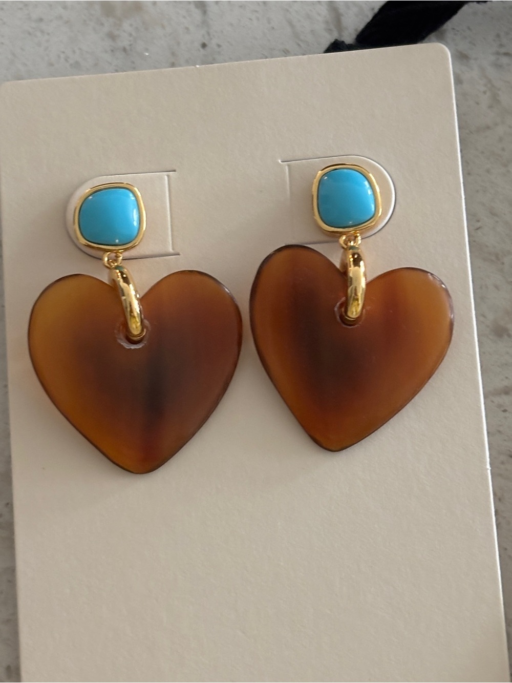 LIZZIE FORTUNATO Dulcinea Heart Earrings - Picture 4 of 5
